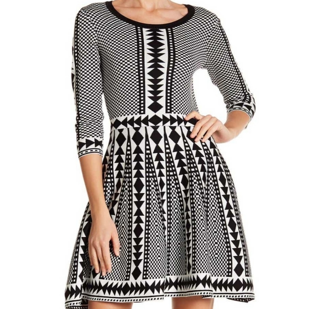 Beautiful Black & White Womens Dress Size Large